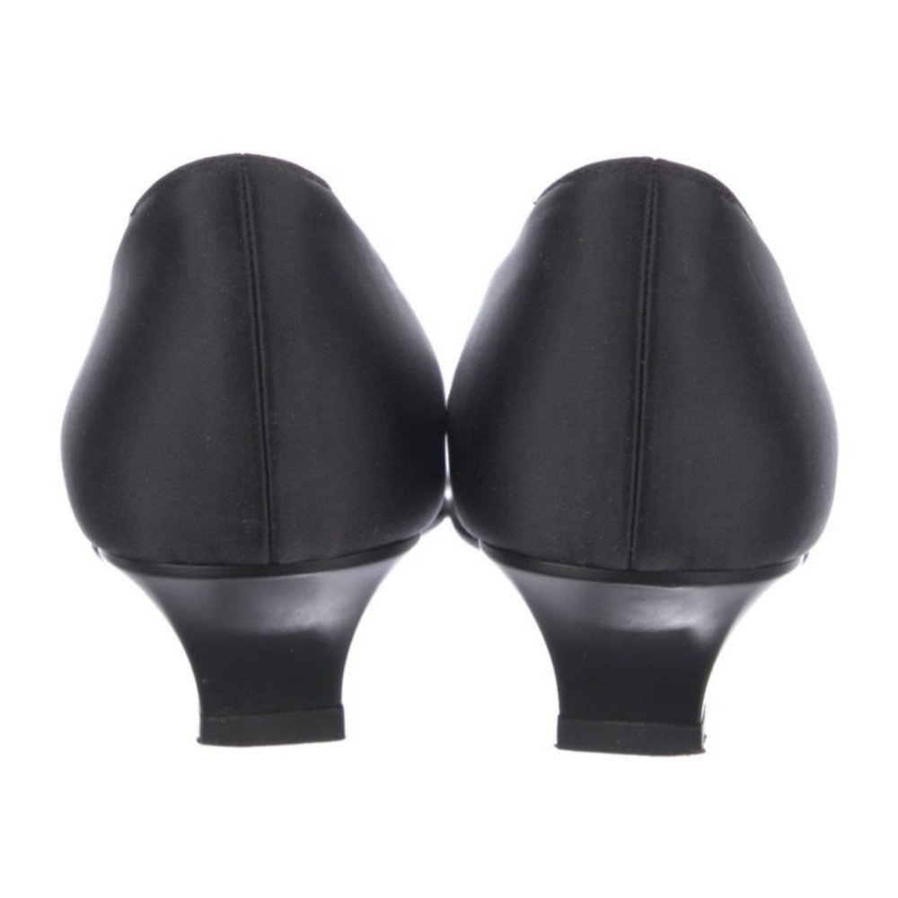 AAA 6.5 ferragamos black shoes